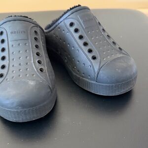 Native black fur lined Slip-Ons c11